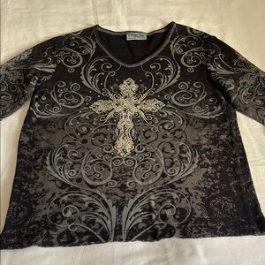 Chic Black and Gray Cross Long Sleeve Top